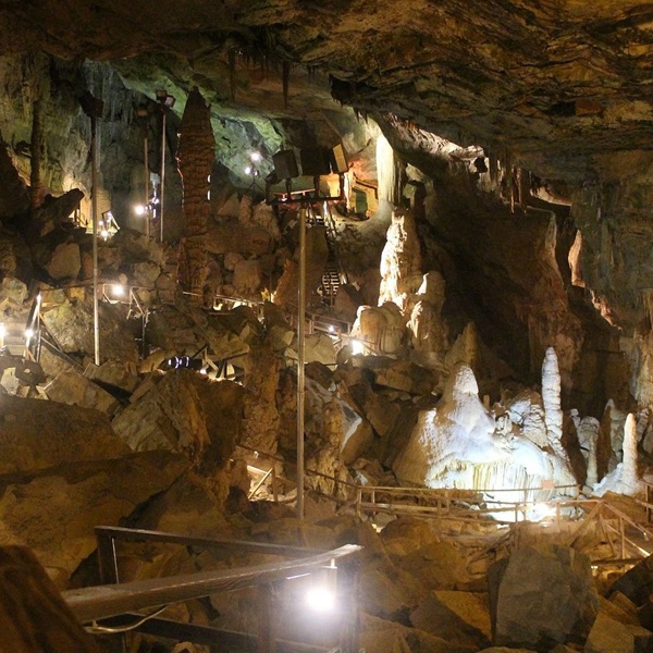 Organ Cave, a National Natural Landmark, offers guided tours through one of the largest commercial caves on the East Coast.