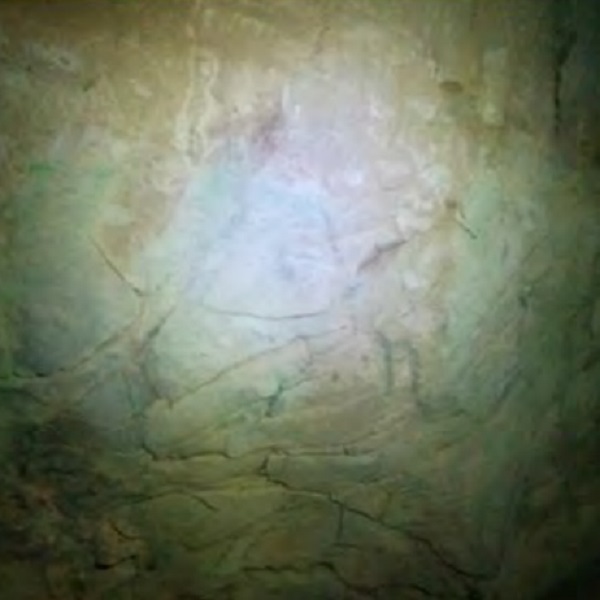 The US Forest Service has removed years of graffiti that had accumulated on walls in the cave. 