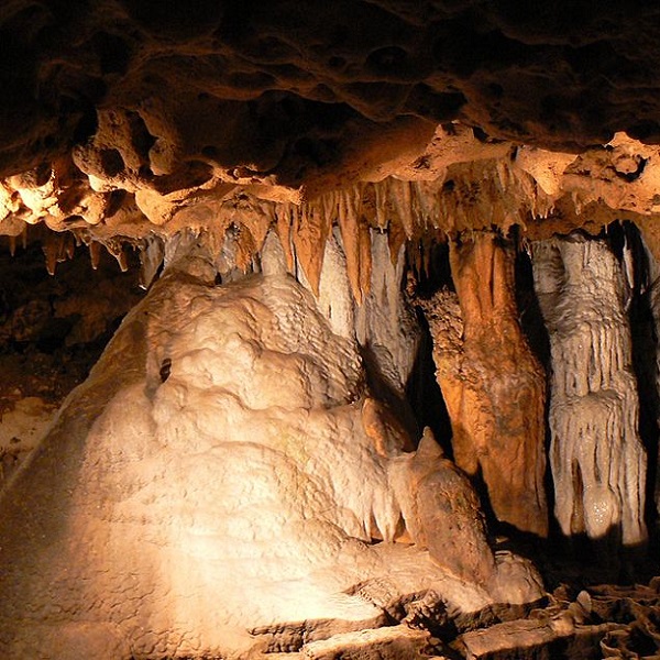 Dazzling stalactite, stalagmite, flowstone, and other fragile formations are featured throughout the caves. 