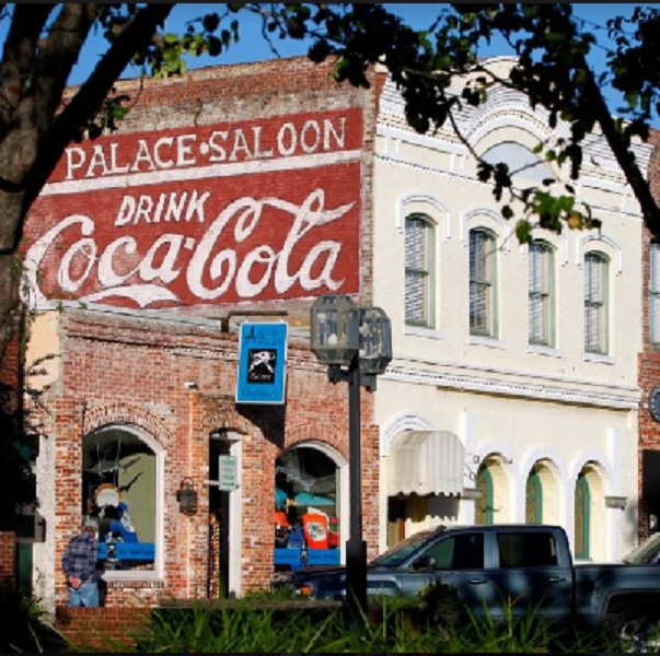 Historic Downtown Fernandina Beach is full of eclectic and independent shops that stretch from the harbor-front to down and around Centre Street. 