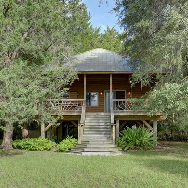 Homes in the Darien area have a distinctive style.