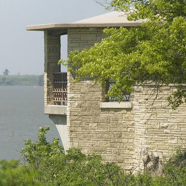 El Dorado State Park is one of the top state parks in America for fishing, boating, and family fun. 