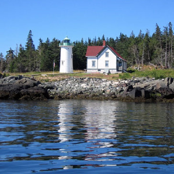 Visitors to Machias are also in the vicinity of the Little River Lighthouse.