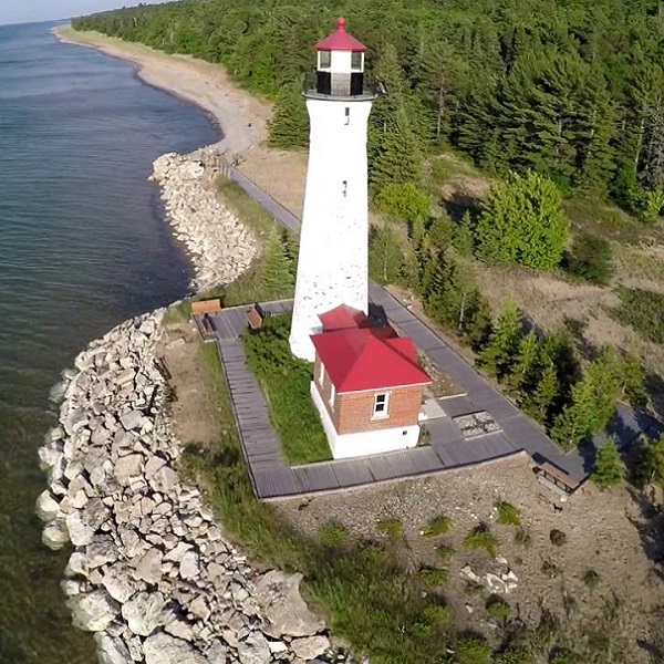 Suggested image for Crisp Point Light