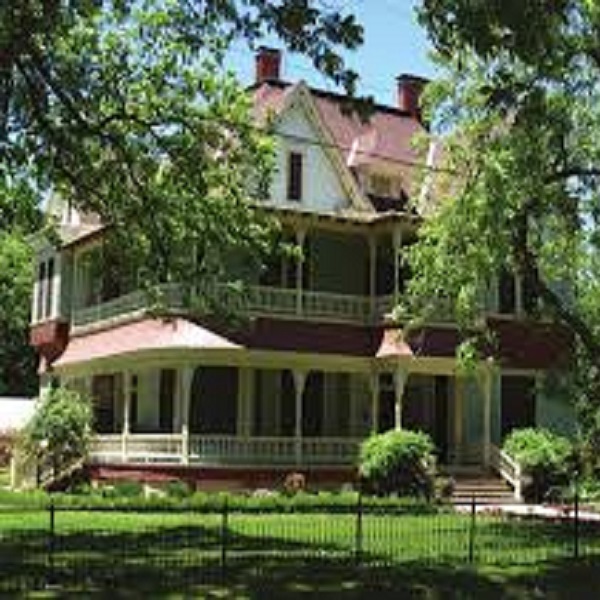 Suggested destination image for H. P. Luckett House