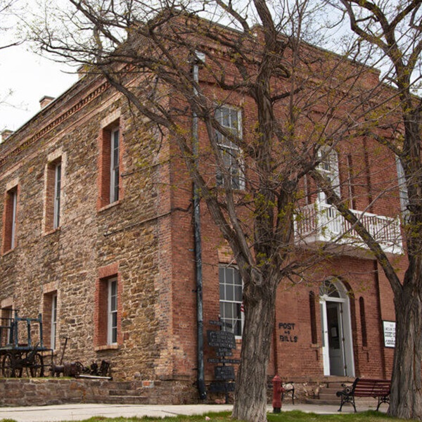 Many of Pioche's historic buildings from the 19th century still stand today, offering a glimpse into the town's storied past. The Million Dollar Courthouse, built in 1872, is one of the town's most iconic landmarks. 