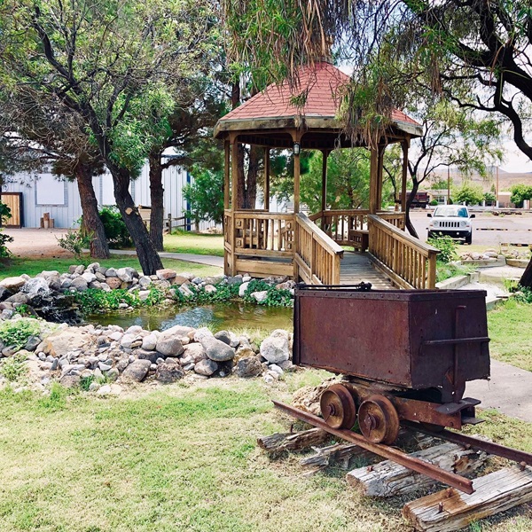 Hatch, known as the "Chile Capital of the World," offers visitors a unique blend of Southwestern charm, culinary delights, and cultural heritage with Southwest rural charm. 