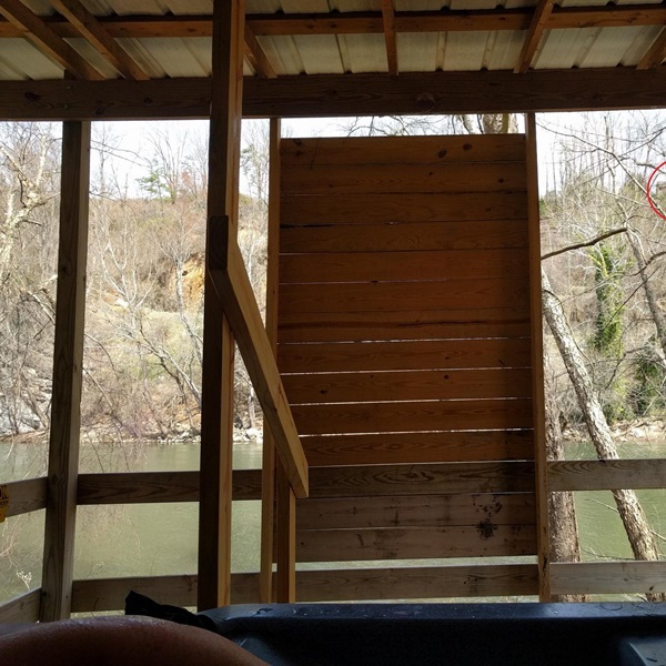  In addition to the hot tubs, the resort includes a campground with hot showers and clean bathrooms, making it a comfortable stay for hikers off the Appalachian Trail. 