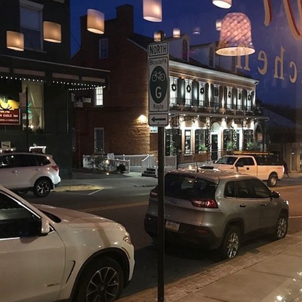 Bedford's vibrant downtown area is known for its well-preserved historic buildings, charming shops, and local restaurants. 