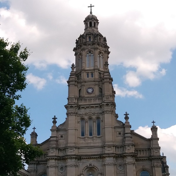 The main chapel at the shrine, known as the Church of the Immaculate Conception, is a stunning example of Gothic Revival architecture. 