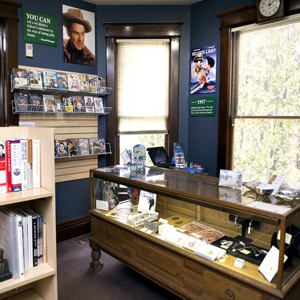 The gift shop features Reagan-themed souvenirs, books about his life and presidency, and other memorabilia related to the 40th President. 
