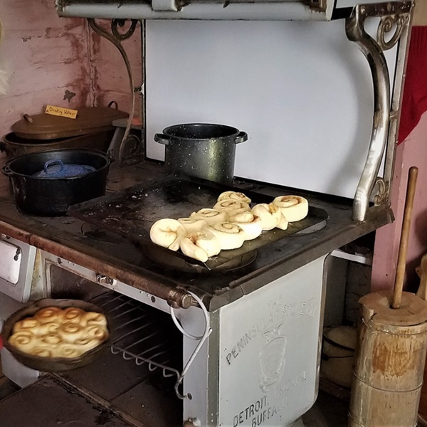Visitors to the Hanka Homestead Finnish Museum can explore exhibits on Finnish-American history, culture, and heritage, showcasing artifacts and displays. 
