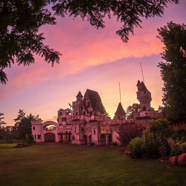 Minnesota Renaissance Festival  - Webpage Image