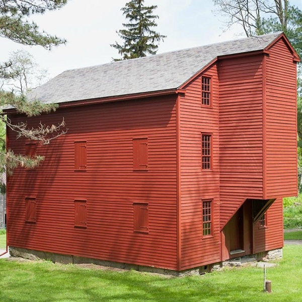 The site is a prime example of Shaker architecture, known for its simplicity, functionality, and craftsmanship, and its buildings reflect the Shaker values of equality, humility, and communal living. 